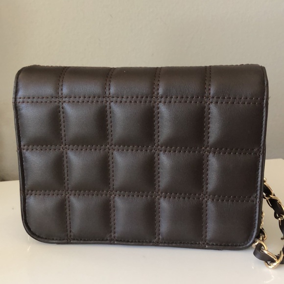 NEW ST. JOHN Quilted Leather Bag - Picture 5 of 11